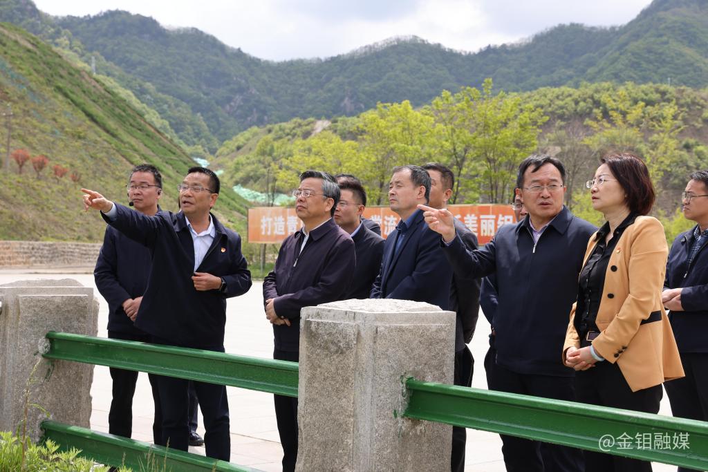 20230512-陕西省第三大气污染治理专项督察组来矿山分公司督导检查大气污染治理工作 (1).JPG 20230512-陕西省第三大气污染治理专项督察组来矿山分公司督导检查大气污染治理工作 (1).JPG