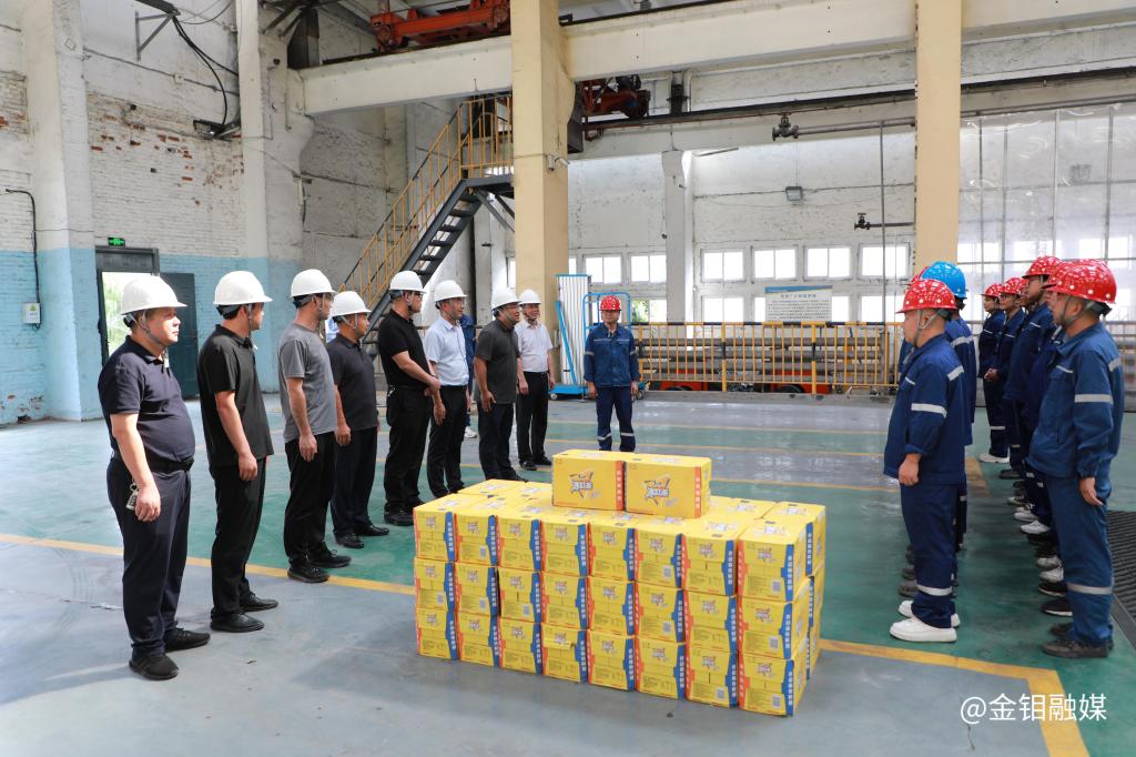 20250731-华州区副区长慰问 (1).JPG