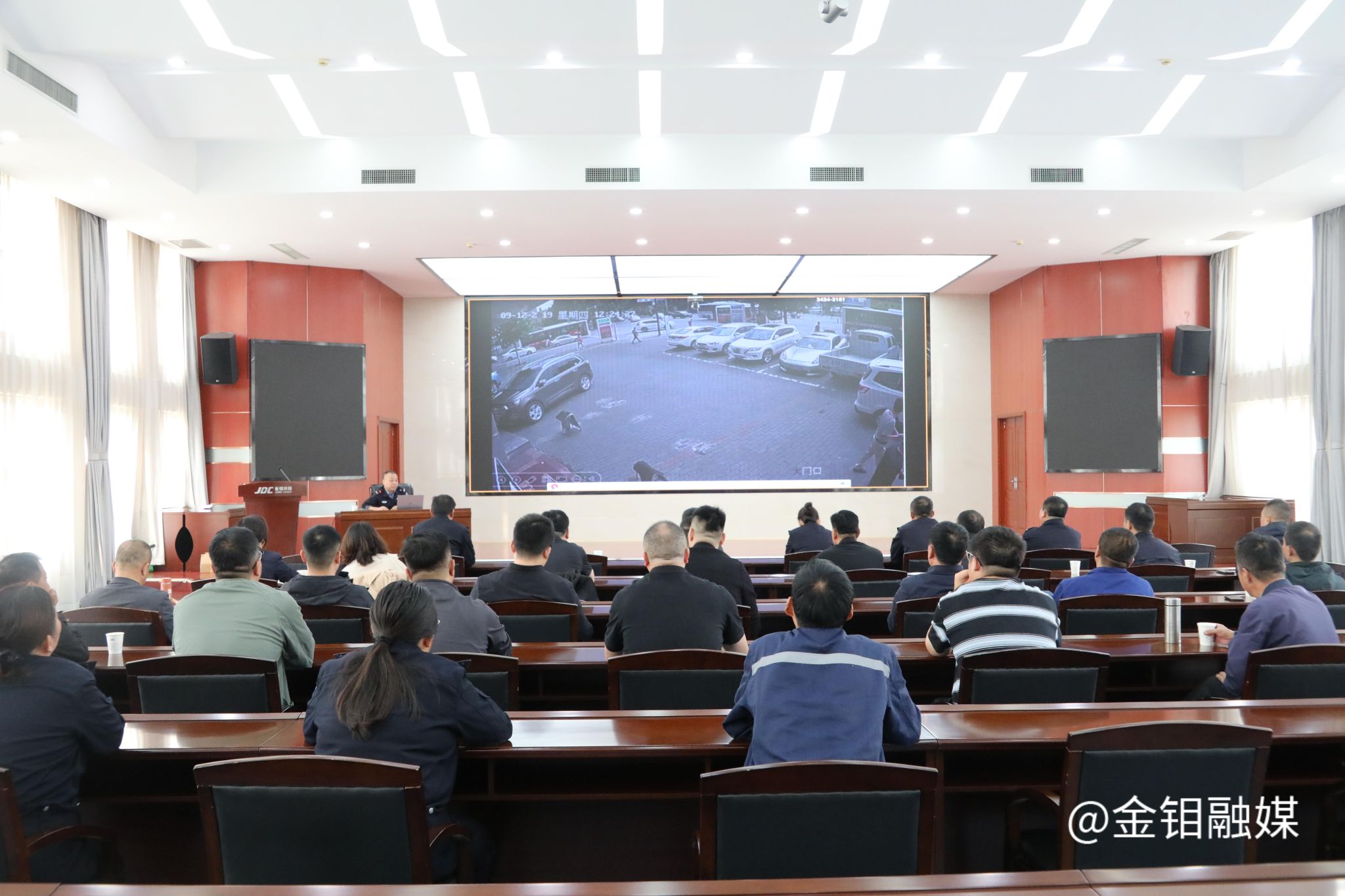 20261016-授课.jpg
